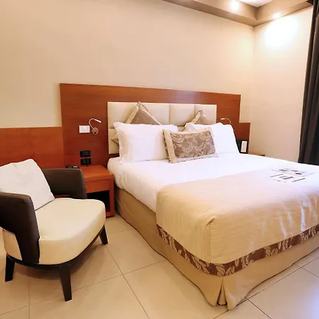 Agora Sure Collection By Western Hotel 4*