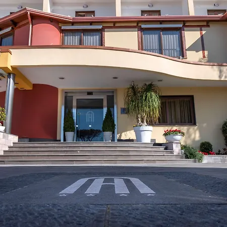 Agora Sure Collection By Western Hotel 4*